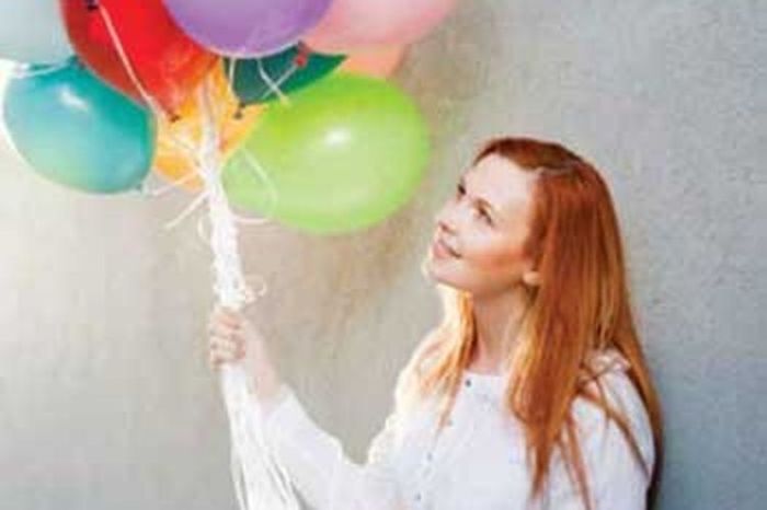 Melihat 9 Kepribadian Perempuan Berdasarkan Warna Baju yang Dipakainya ...