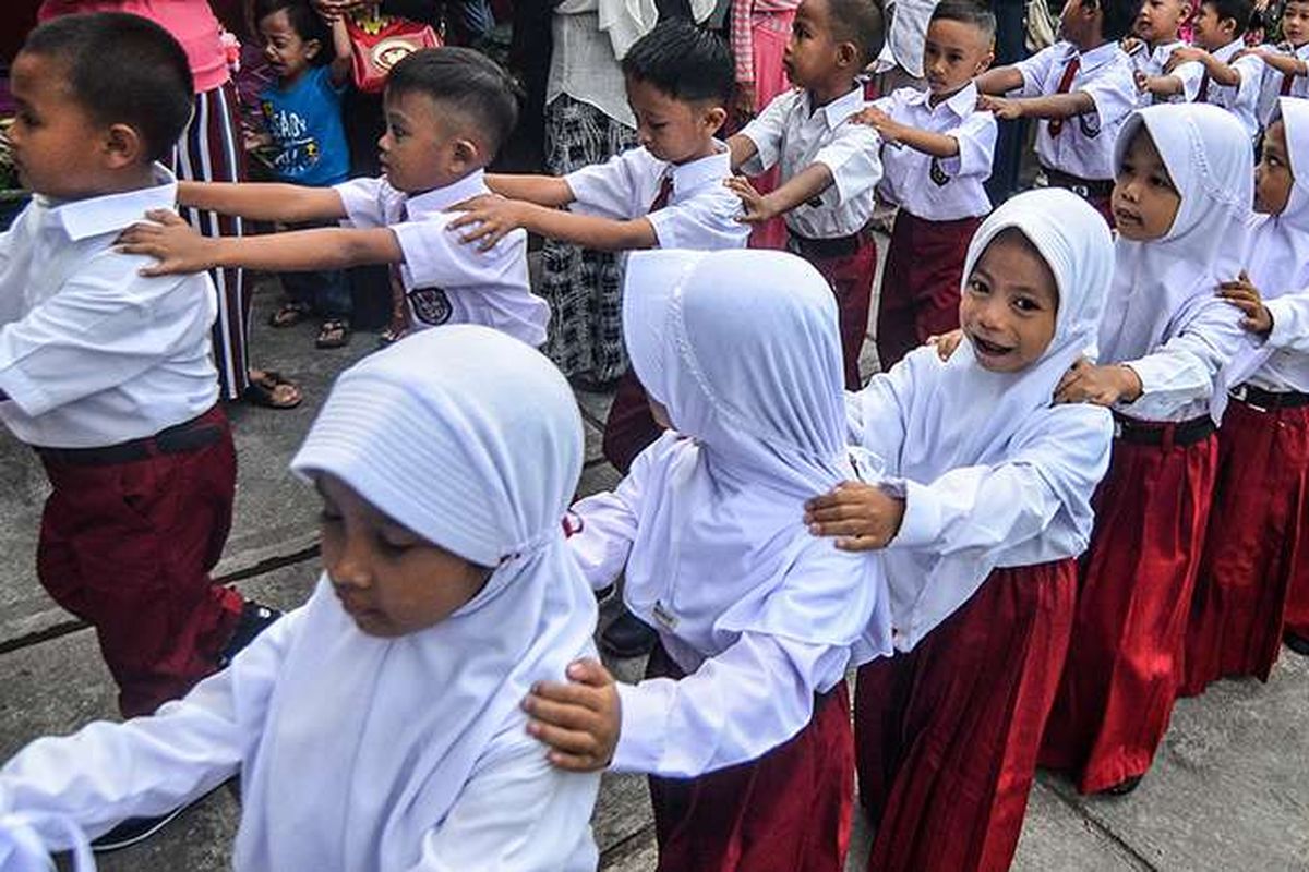 Pengertian anak sekolah dasar