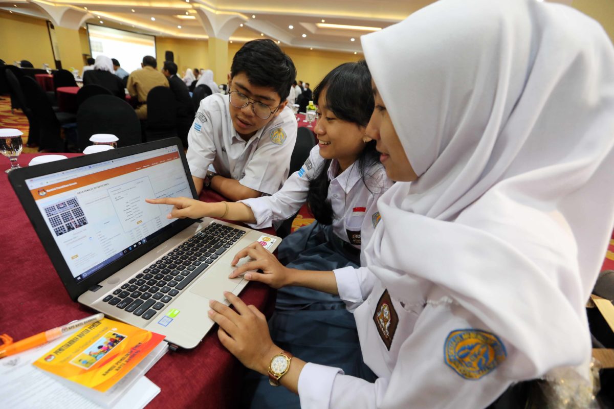 Part time untuk anak sekolah