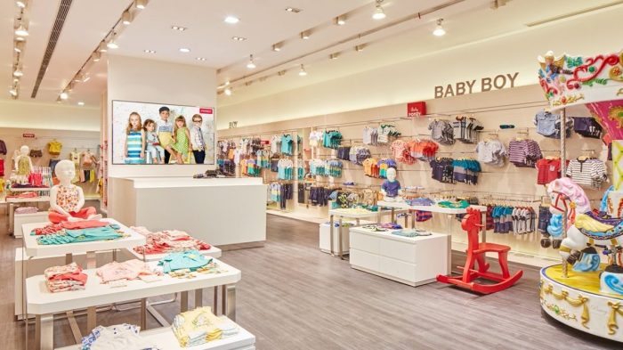 Desain toko baju anak minimalis