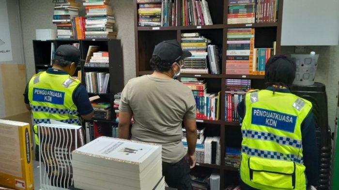 Books are not a crime! Solidarity with Toko Buku Rakyat in Malaysia ...