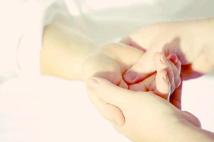 Main mainan anak anak