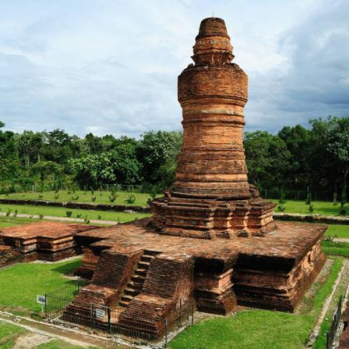 Sejarah dan Kehebatan Kerajaan-Kerajaan di Nusantara - Dnews