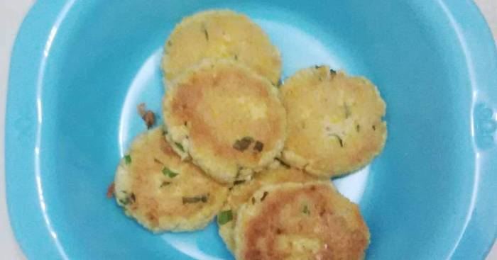 MPASI 9 Bulan: Jadwal, Porsi, Tekstur, dan Contoh Resepnya