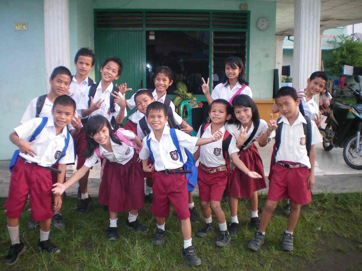 Pengertian anak sekolah dasar