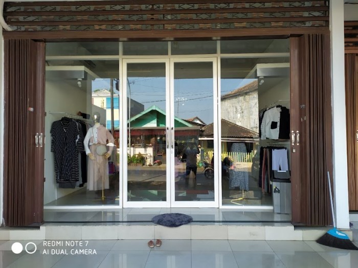 15 Toko Baju Terdekat di Kota Pasuruan - Ulastempat.com