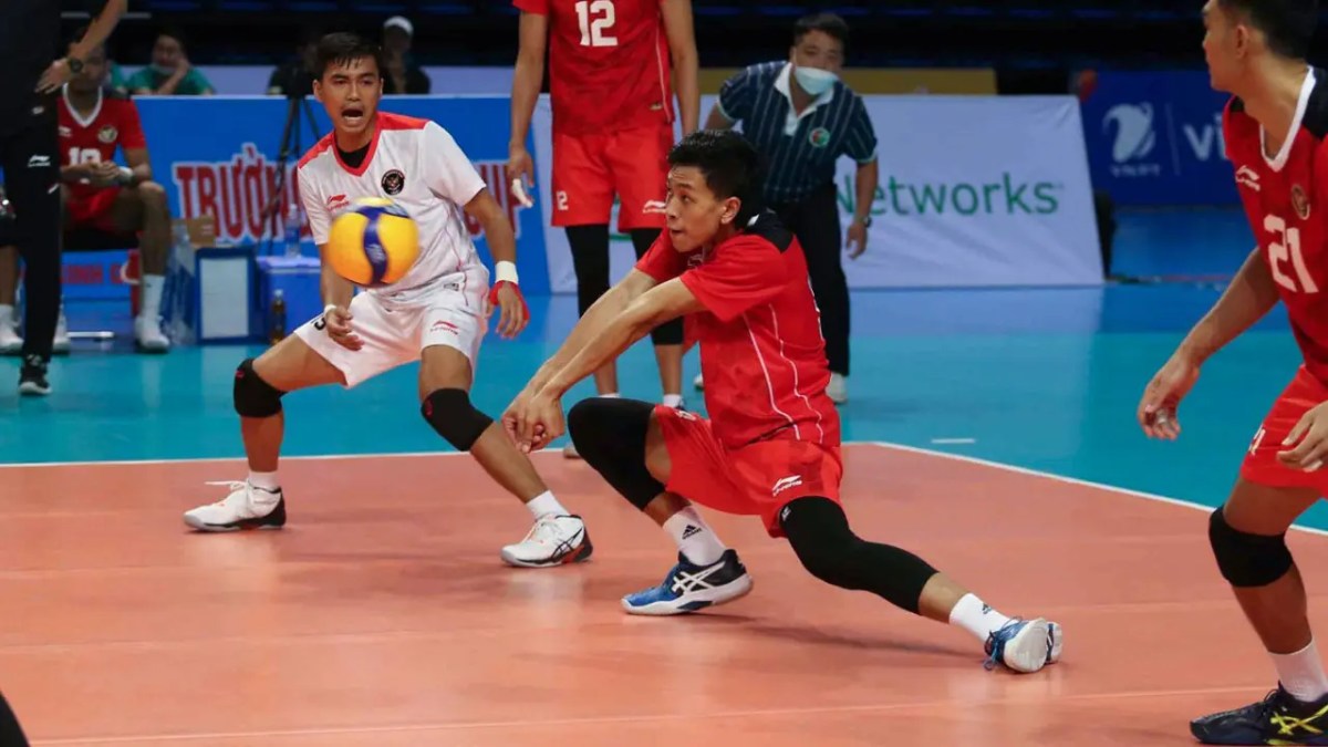 Istilah lain servis dalam permainan bola voli adalah