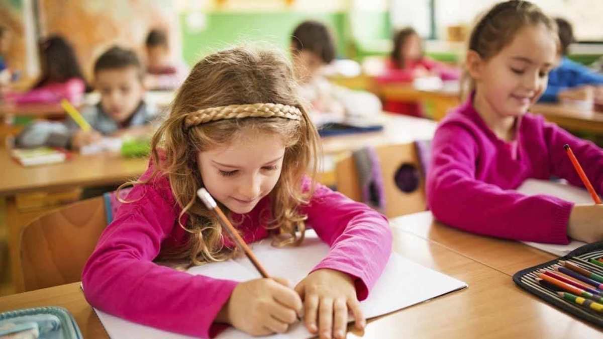 Tuliskan contoh teks berita tentang pendidikan