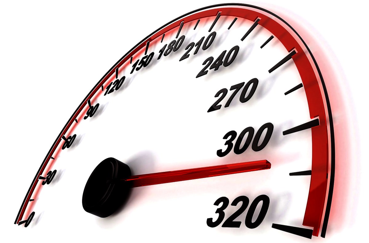 Kecepatan bunyi merambat di air adalah