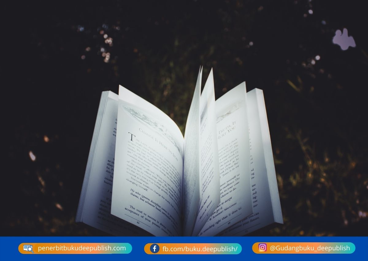 Jelaskan perbedaan buku fiksi dan non fiksi