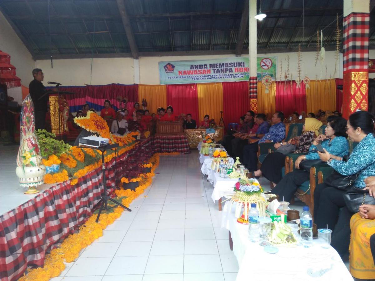 Kegiatan mengisi sebuah formulir dilakukan saat kita